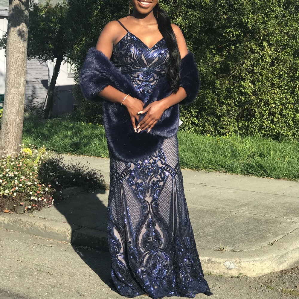 Prom Dress - Picture 4 of 5
